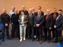 Tisztújítő közgyűlés - Shihan Kozma Erzsébet alelnök kép 1