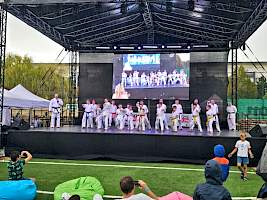 Eső, napsütés és fergeteges karate: Ilyen volt a Válassz Sportot Újbudán 2026! kép 16